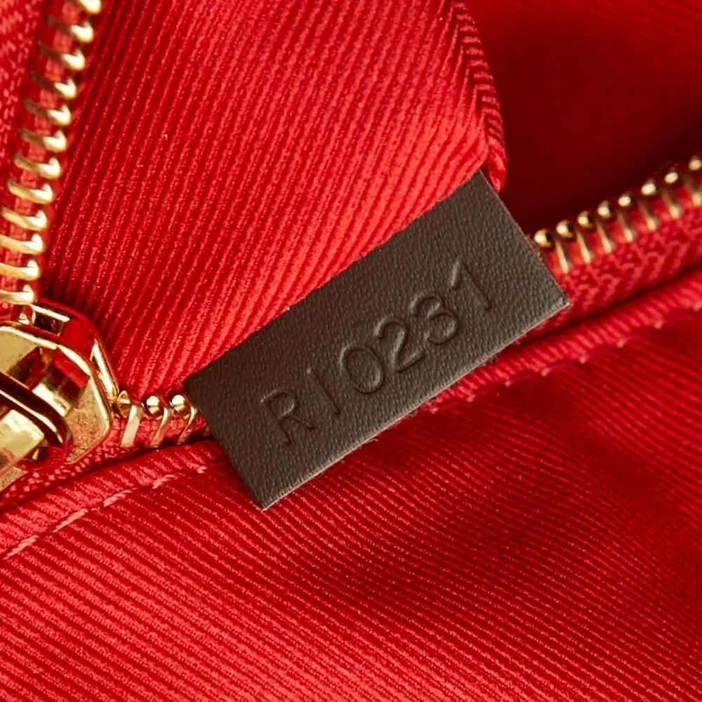 Louis Vuitton delivery duty